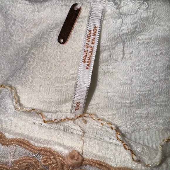 NWOT - Free People Elegant Cream and Brown Embroidered Top - Picture 5 of 6